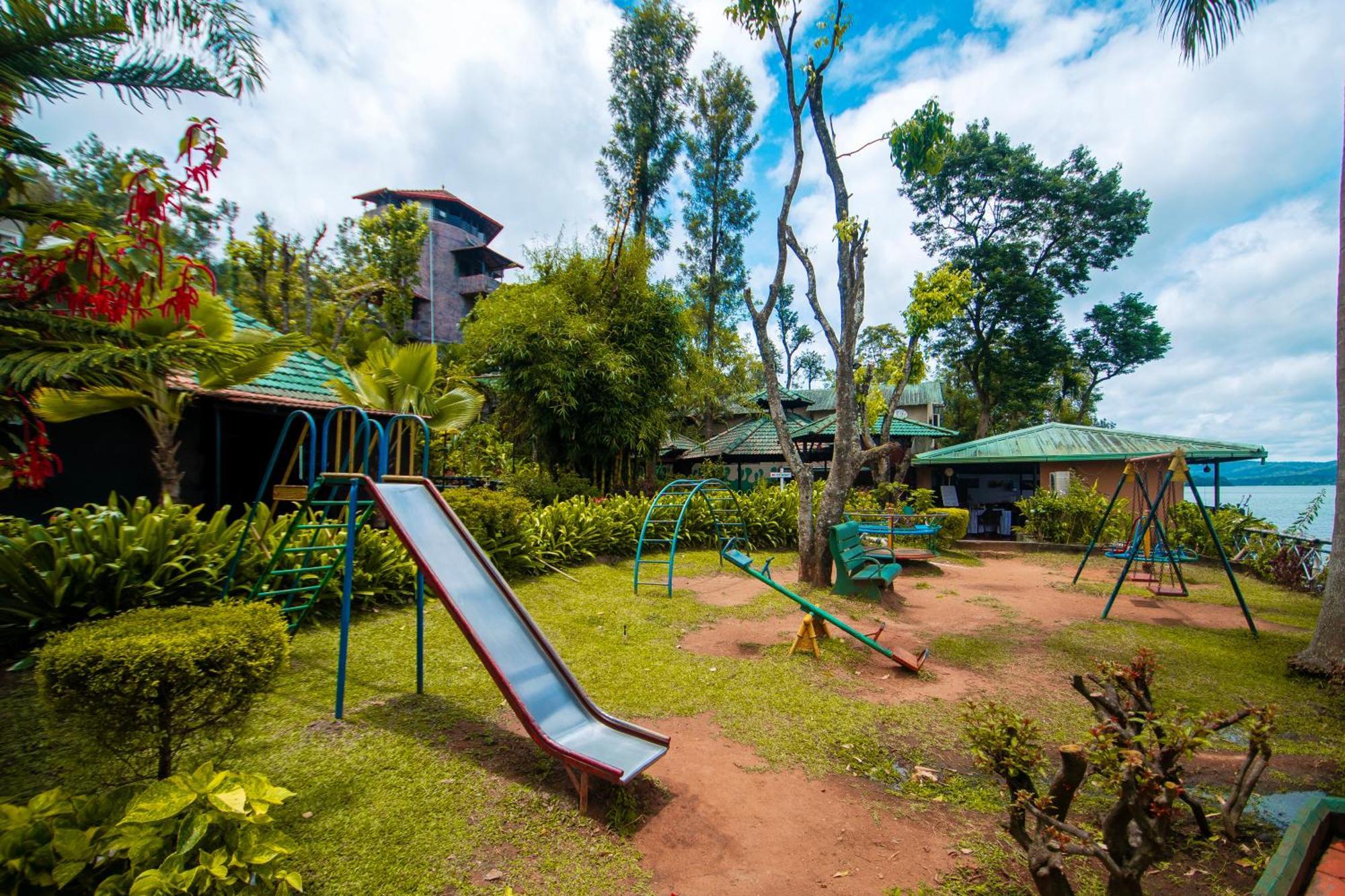 Coorg Jungle Camp Backwater Resort Suntikoppa Exterior foto